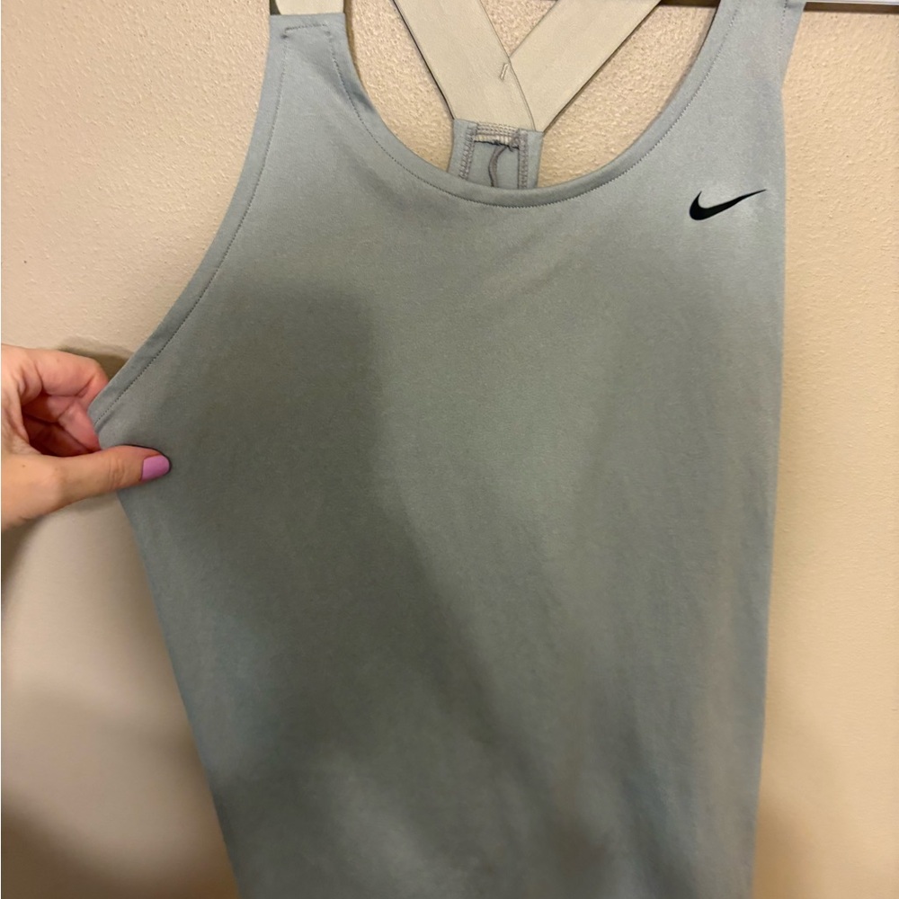 Nike Gray Fitted Tank Top